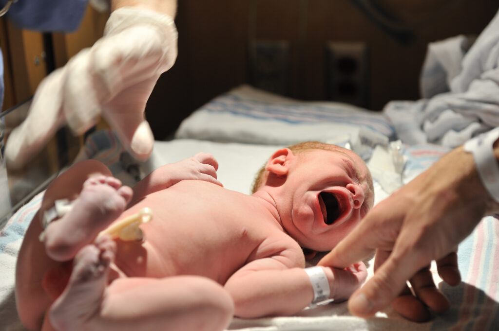 infant crying in hospital